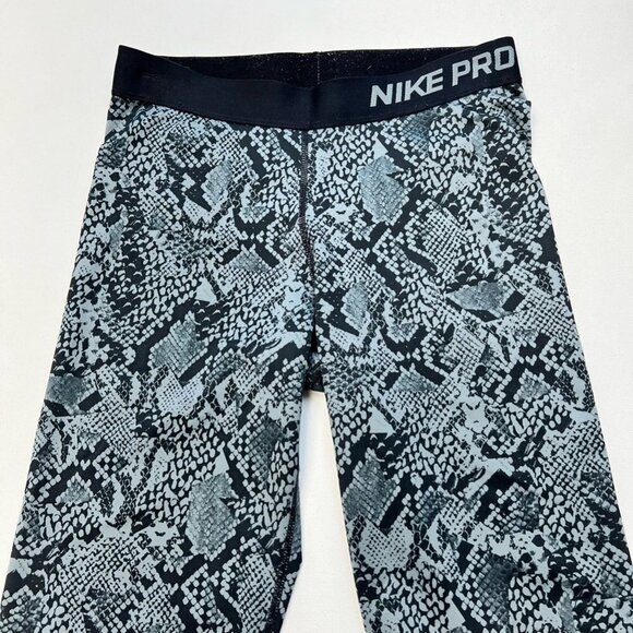 Nike Pro Womens Crop Leggings Multicolor Mid Rise Stretch Workout Snake Print M - Picture 2 of 10